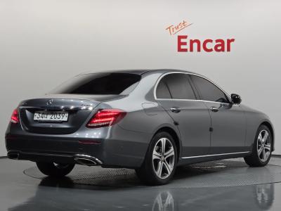 2017 Mercedes-Benz E-Class