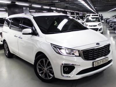 2020 Kia Carnival