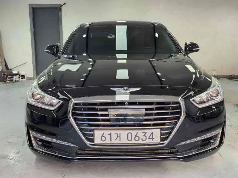 2016 Genesis EQ900