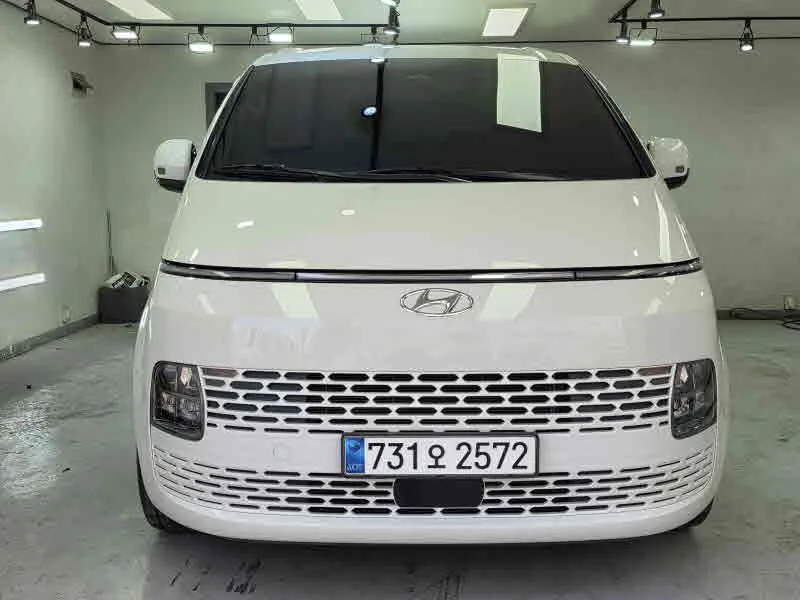 2024 Hyundai Staria