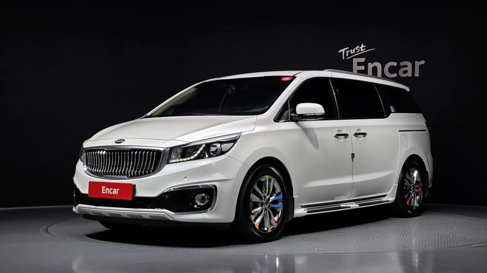 2017 Kia Carnival