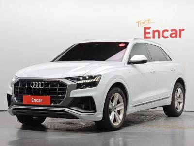 2021 Audi Q8