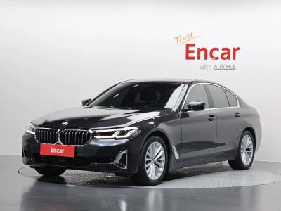2022 BMW 5-Series