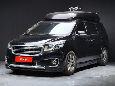 2017 Kia Carnival