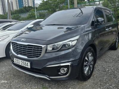2016 Kia Carnival