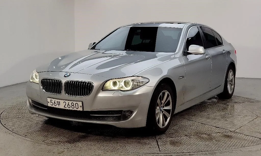 2011 BMW 5-Series