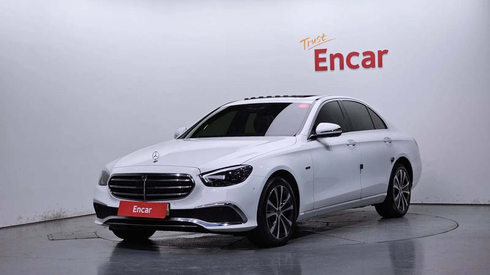 2021 Mercedes-Benz E-Class
