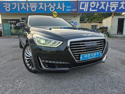 2018 Genesis EQ900