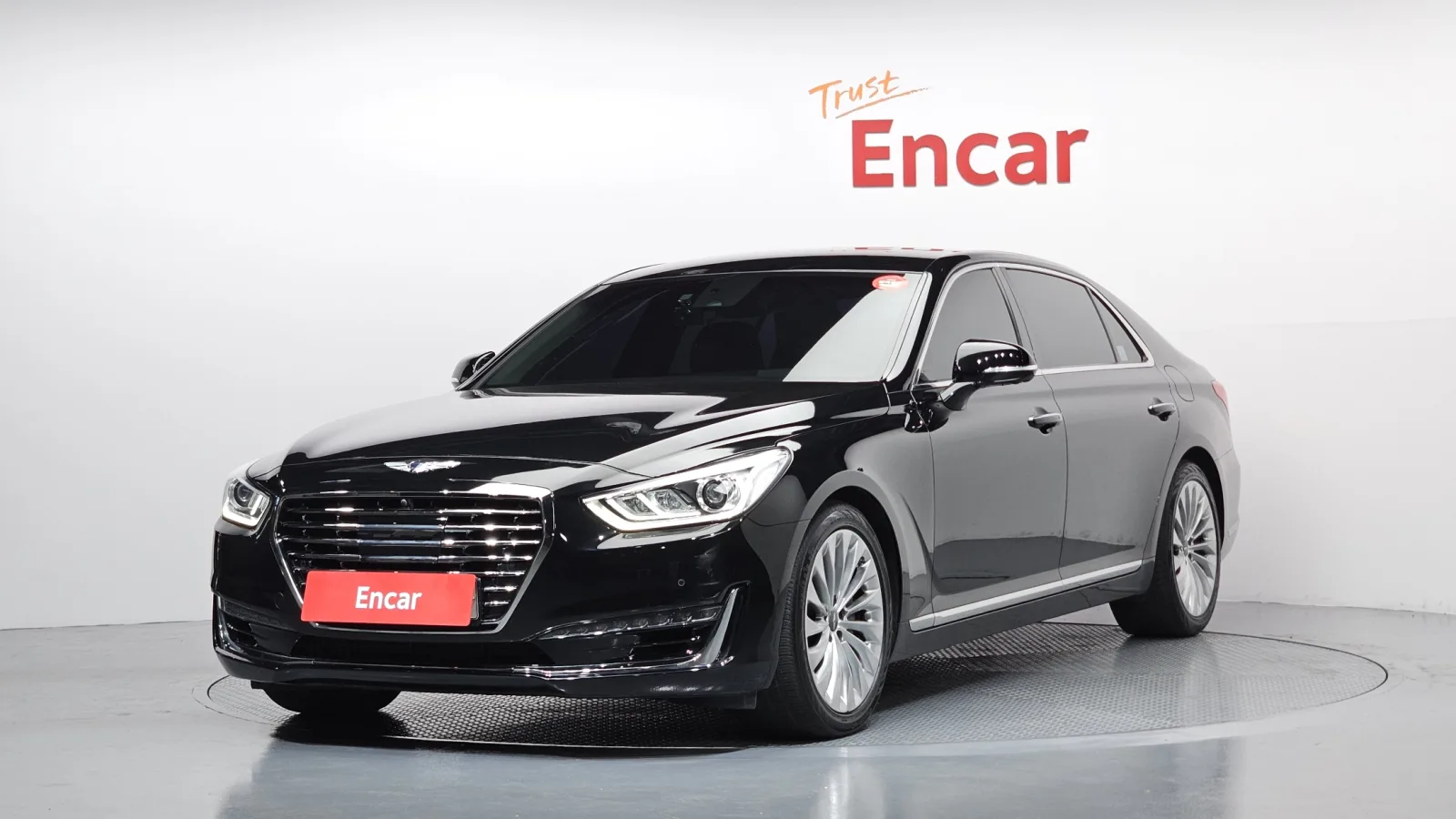 2016 Genesis EQ900