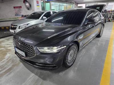 2022 Genesis G90