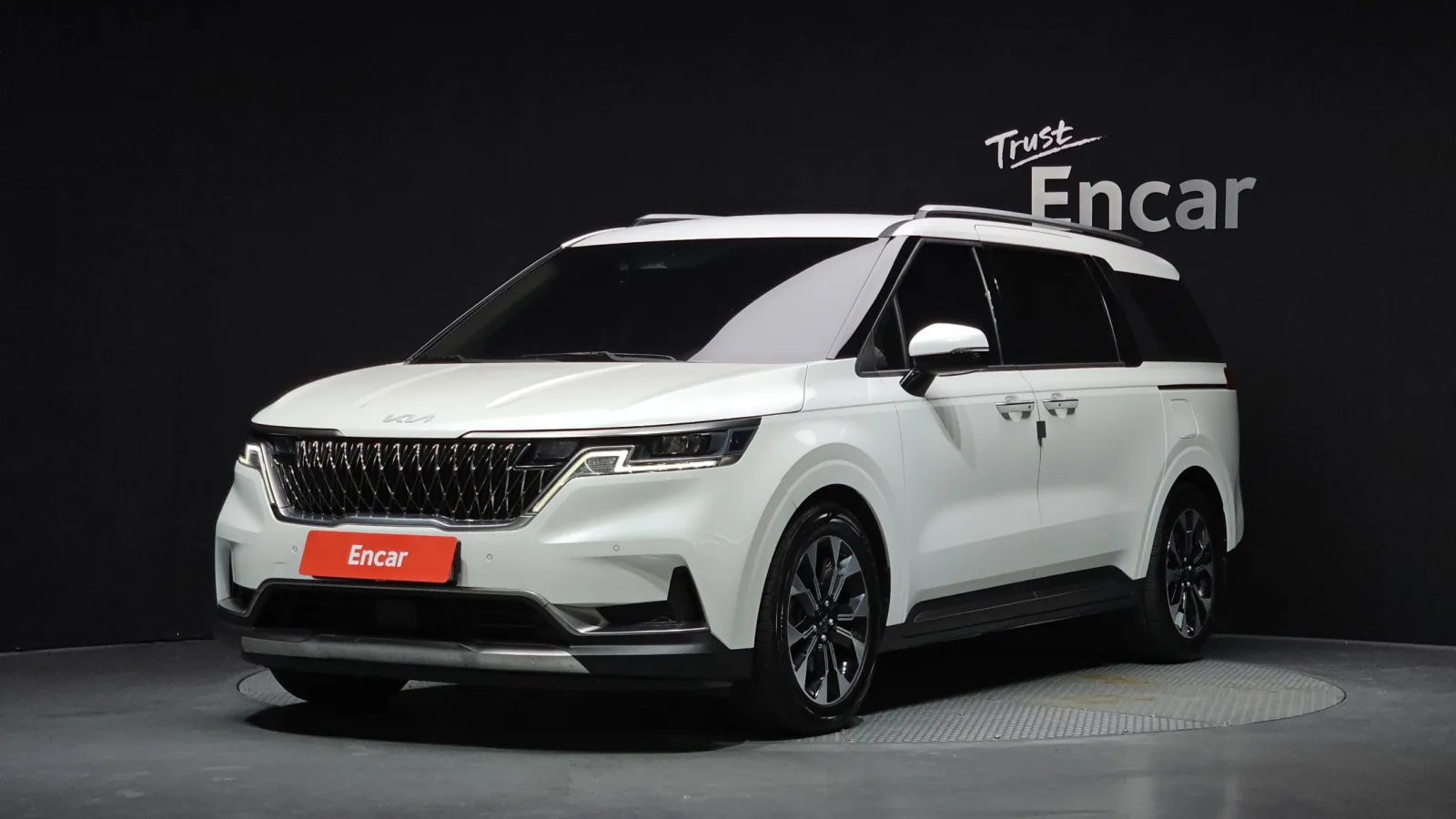 2023 Kia Carnival