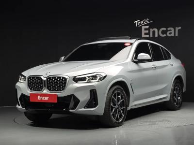2023 BMW X4