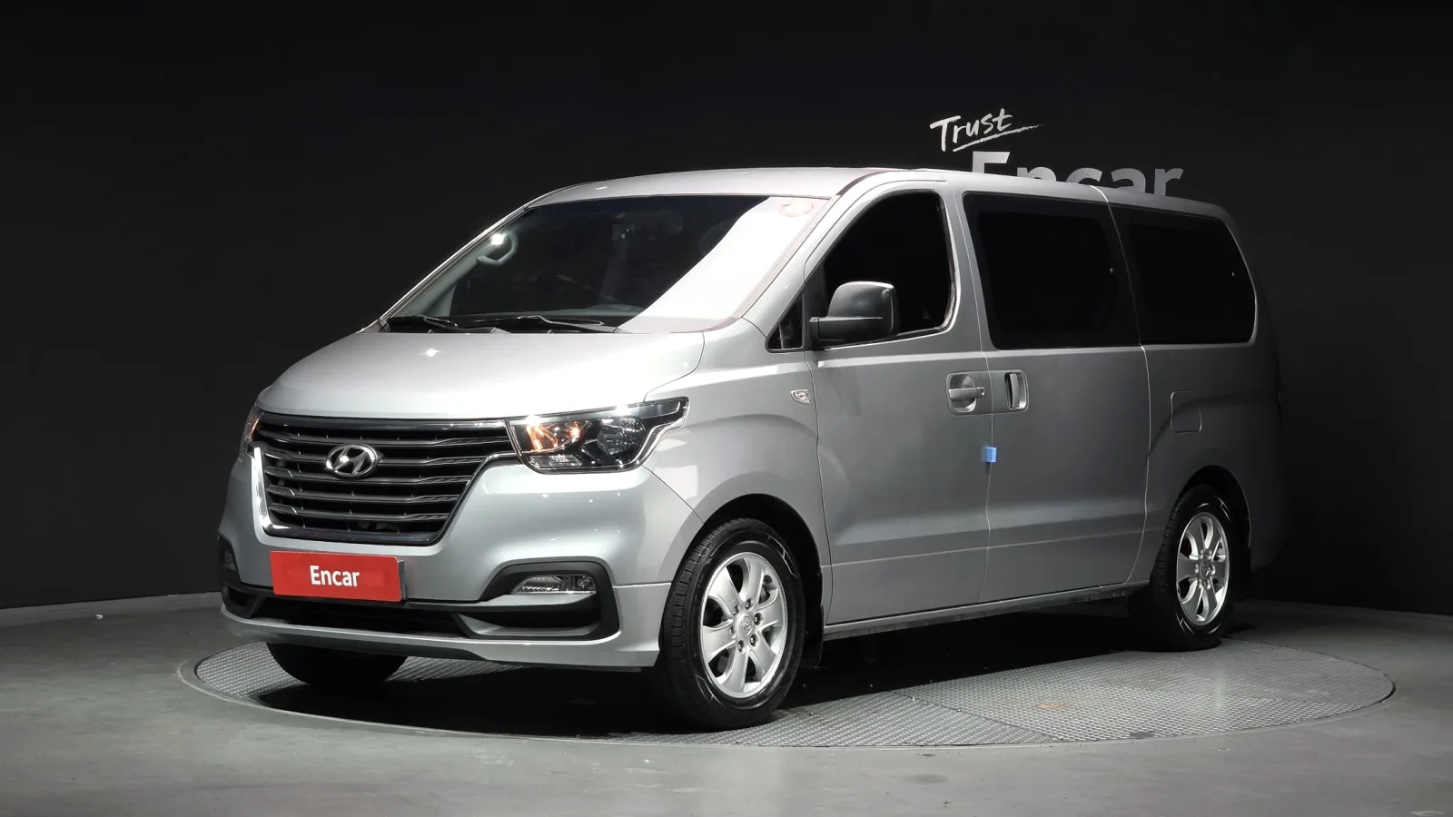 2019 Hyundai Starex