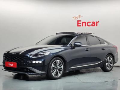 2023 Kia K8