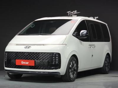 2022 Hyundai Staria