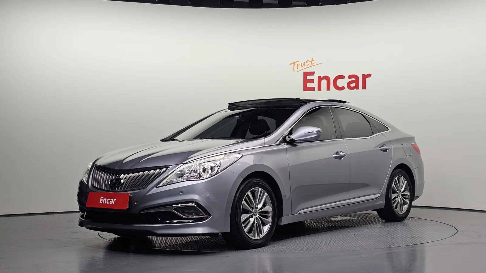 2016 Hyundai Grandeur