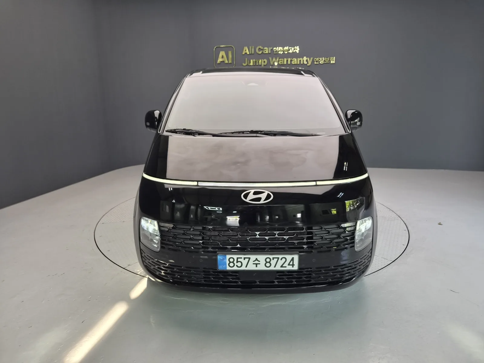 2025 Hyundai Staria