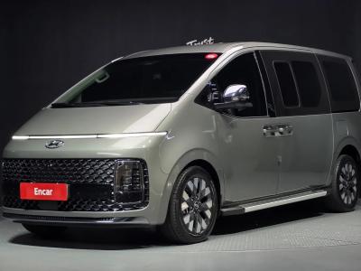 2023 Hyundai Staria