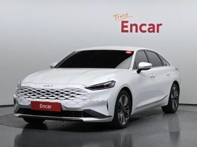 2022 Kia K8
