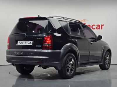 2011 KG Mobility Rexton