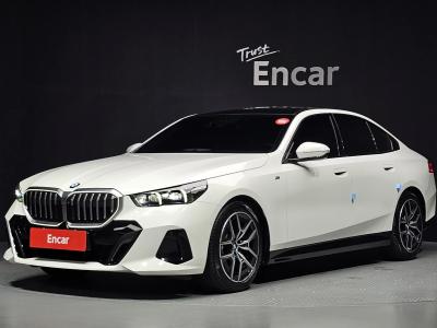 2025 BMW 5-Series