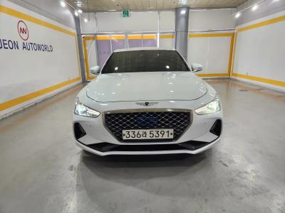 2020 Genesis G70
