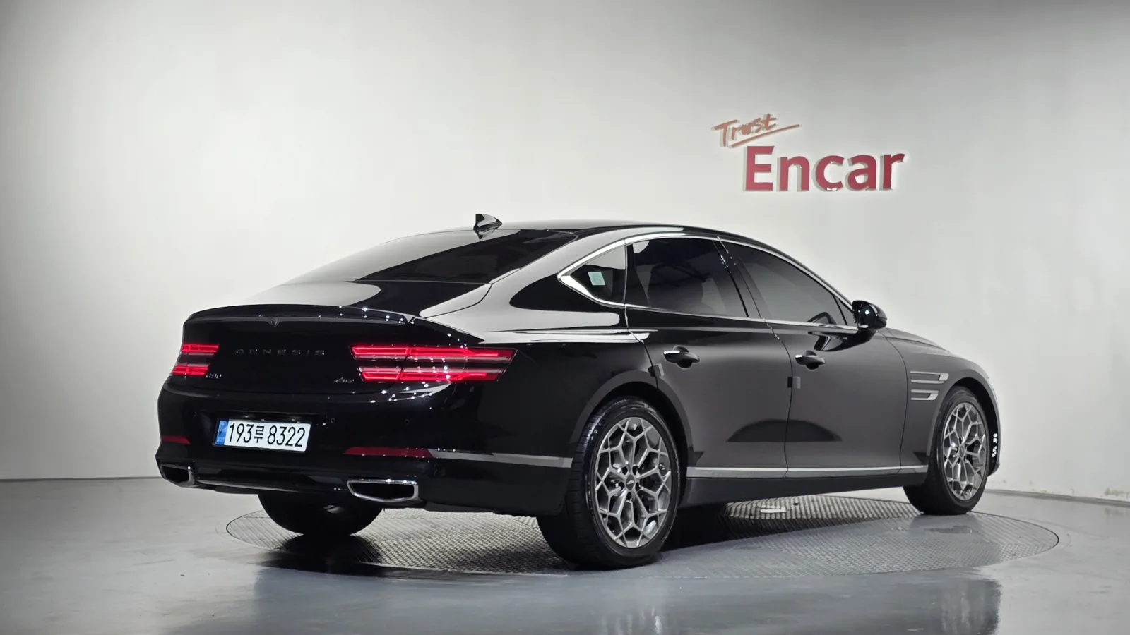 2024 Genesis G80