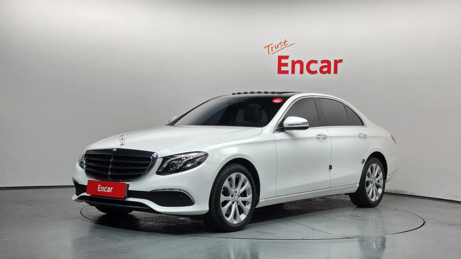 2017 Mercedes-Benz E-Class