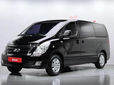 2017 Hyundai Starex
