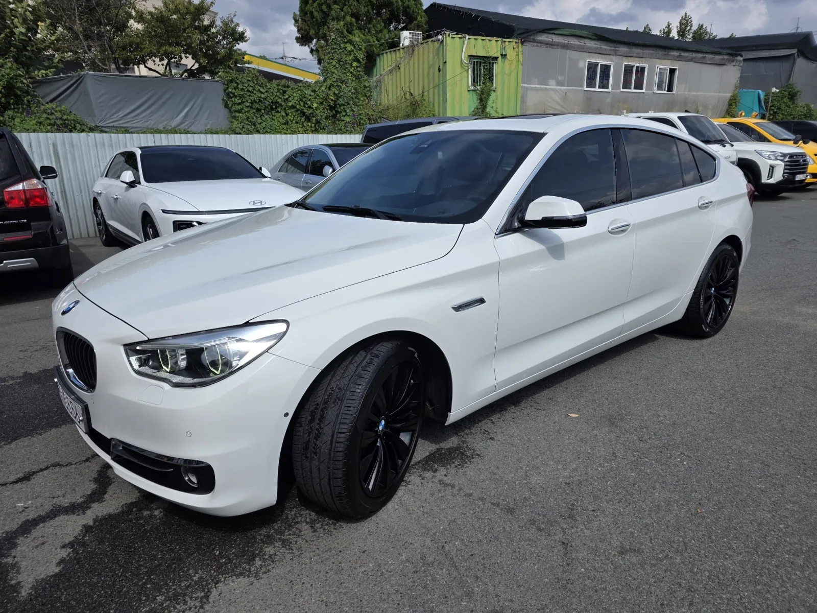 2016 BMW Gran Turismo