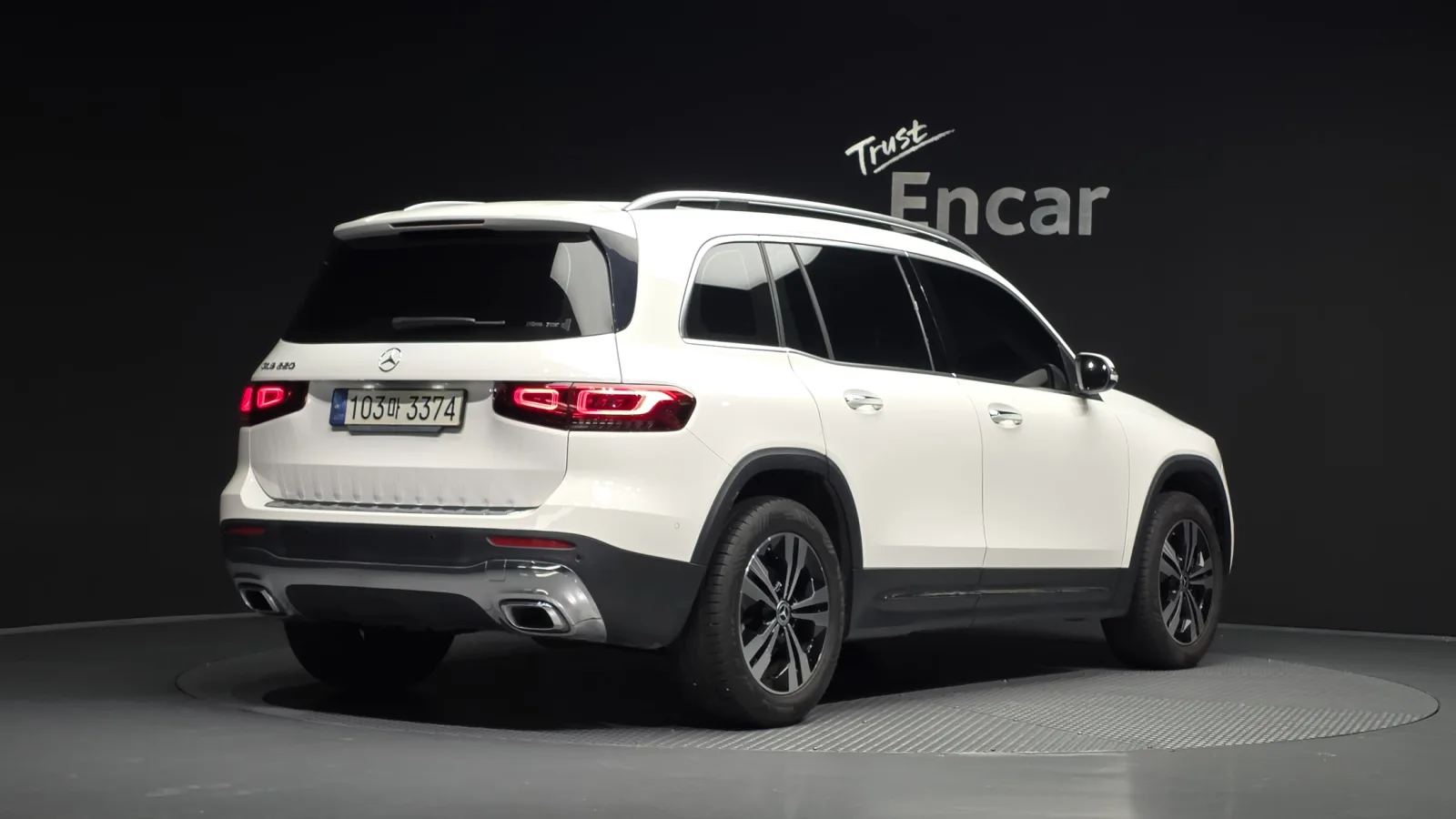 2021 Mercedes-Benz GLB-Class