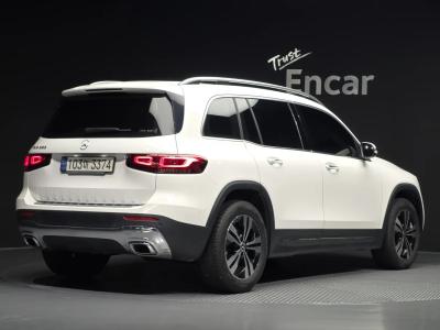 2021 Mercedes-Benz GLB-Class