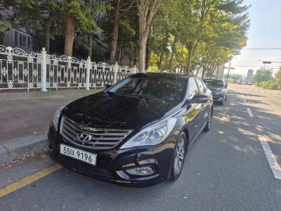 2012 Hyundai Grandeur