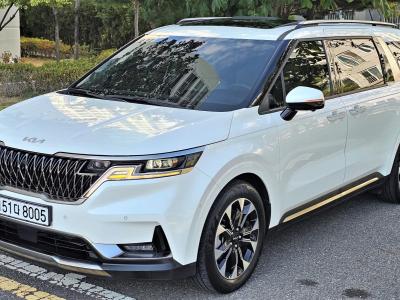 2023 Kia Carnival