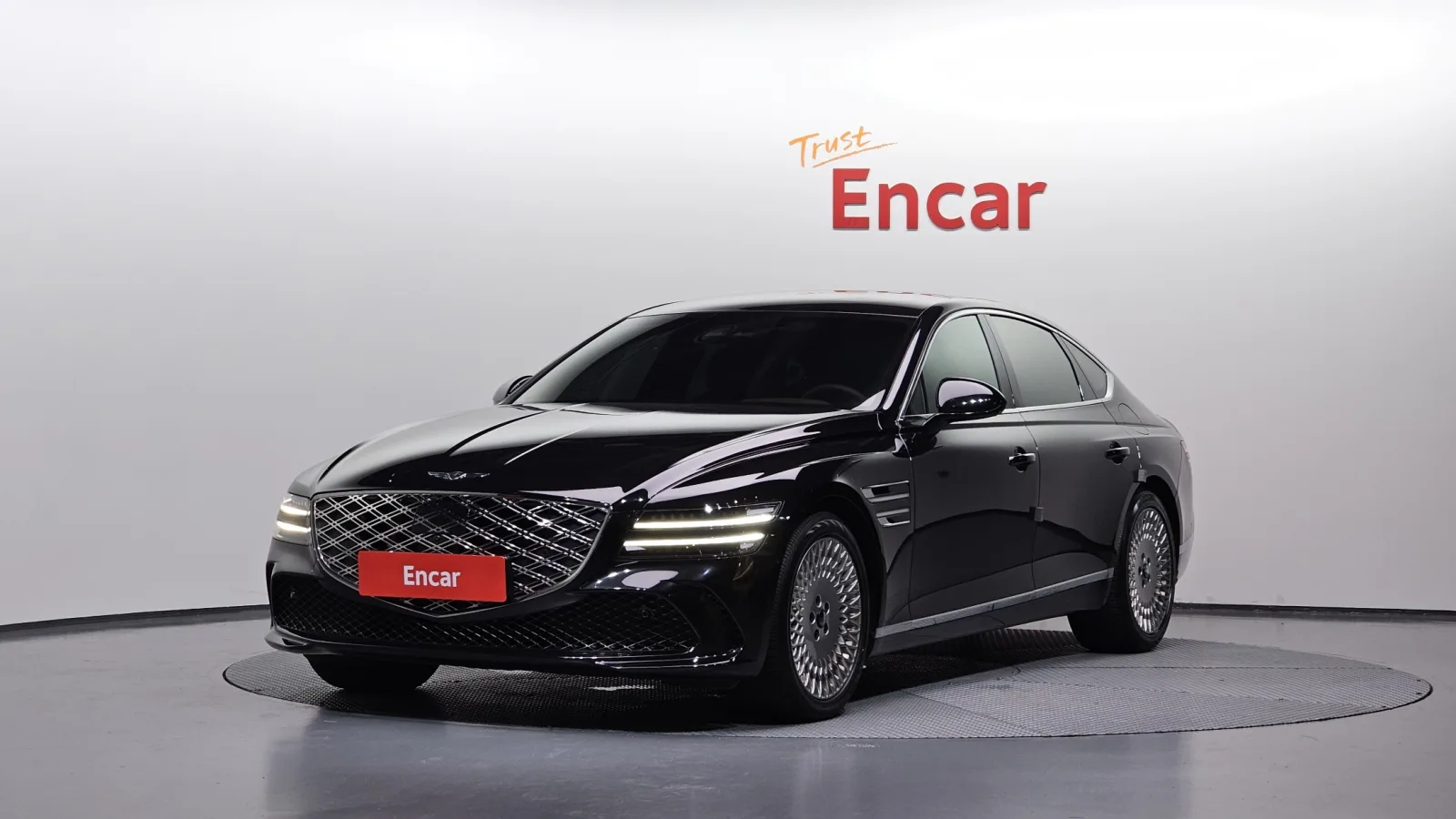 2025 Genesis G80