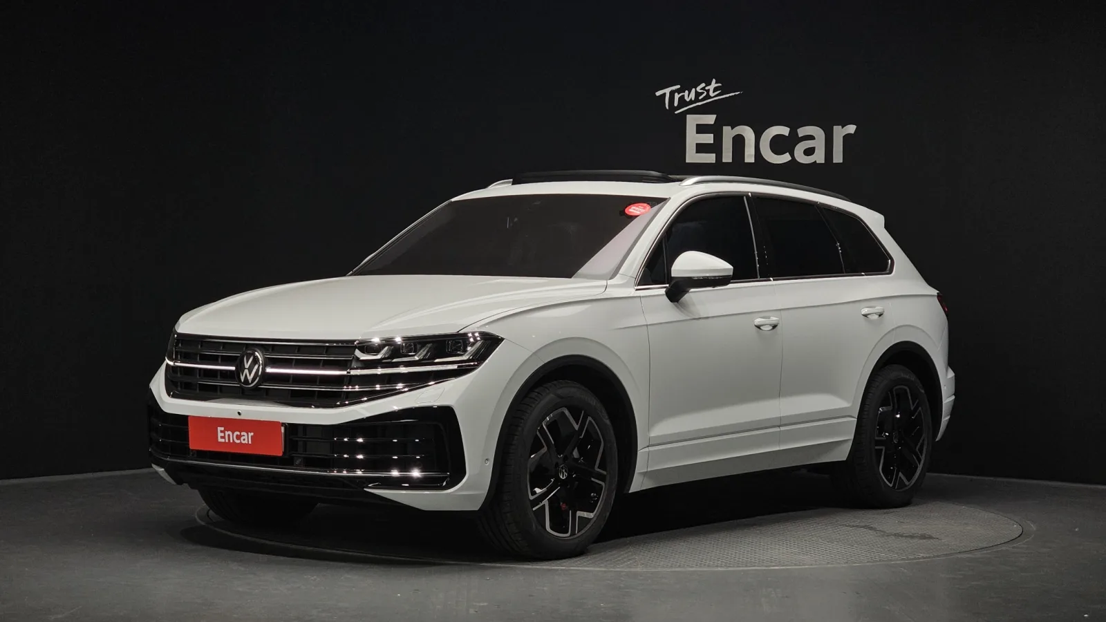 2026 Volkswagen Touareg