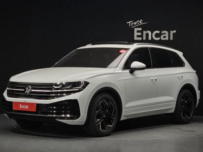 2026 Volkswagen Touareg