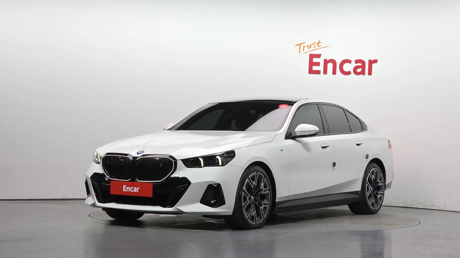 2024 BMW i5