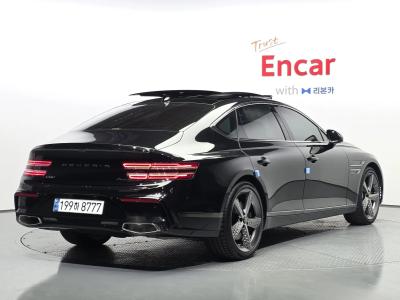 2025 Genesis G80