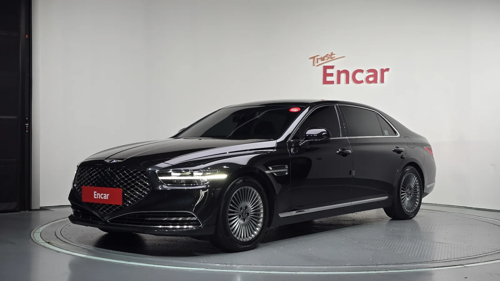 2019 Genesis G90