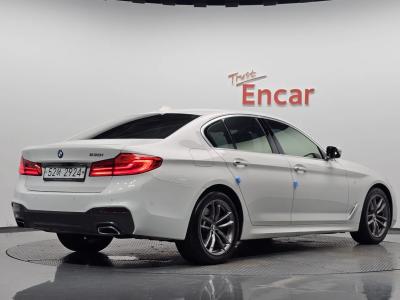 2018 BMW 5-Series