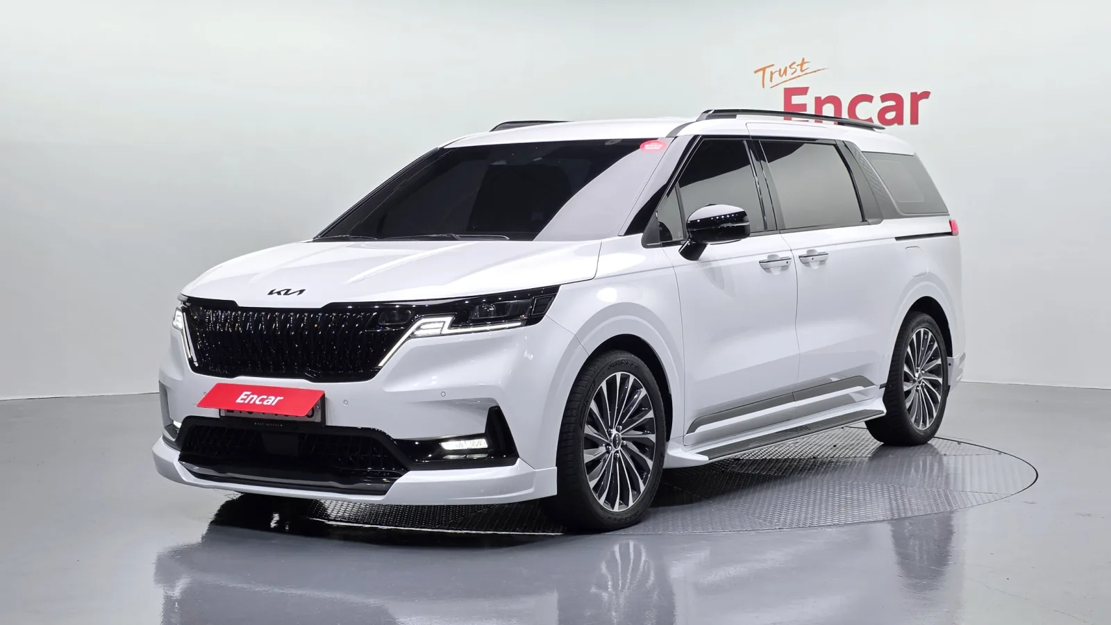 2023 Kia Carnival