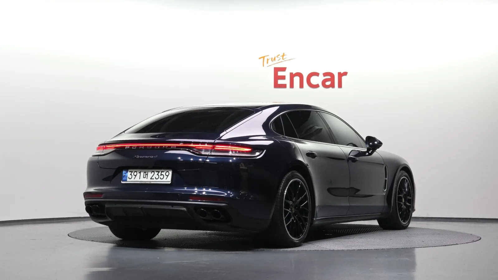 2021 Porsche Panamera