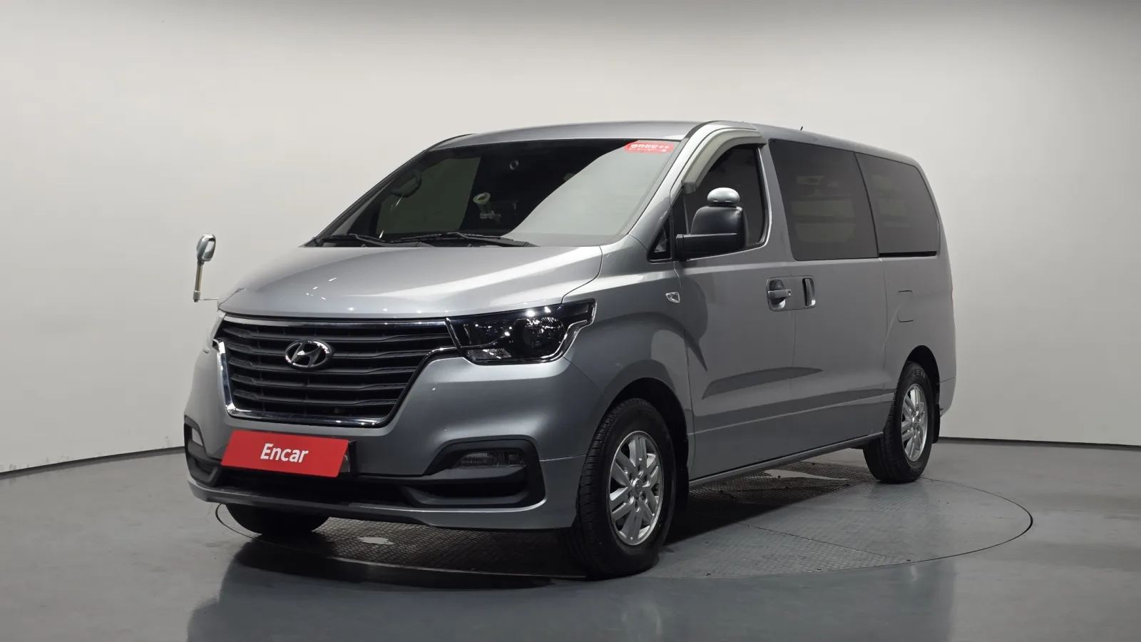 2021 Hyundai Starex