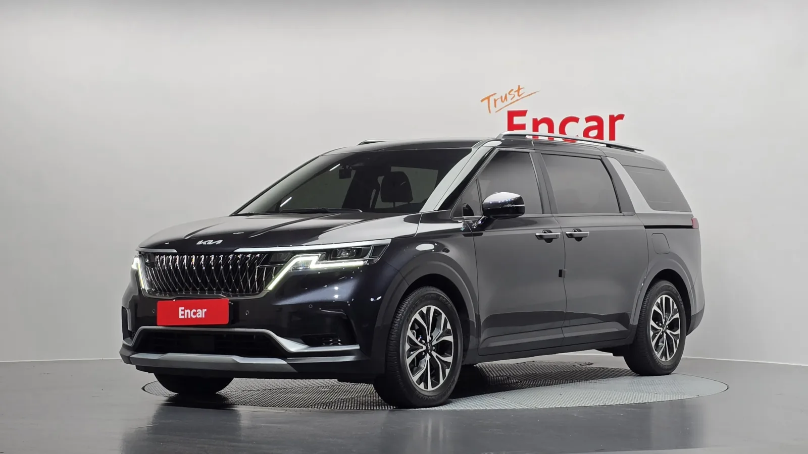 2023 Kia Carnival