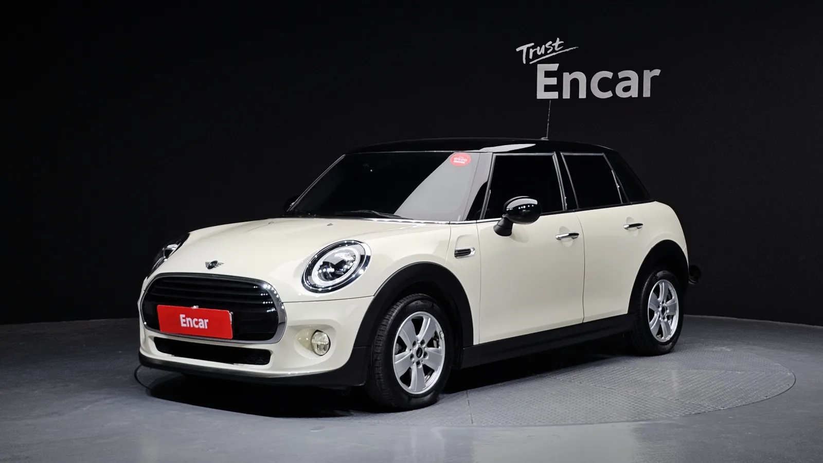 2019 MINI Cooper