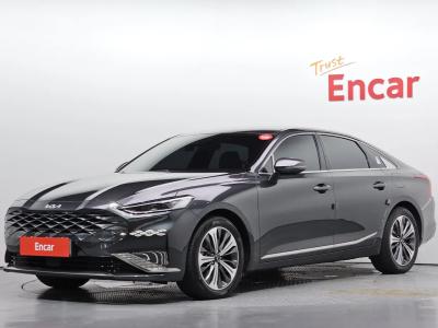 2022 Kia K8