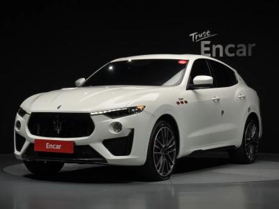 2020 Maserati Levante