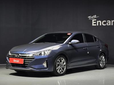 2019 Hyundai Elantra