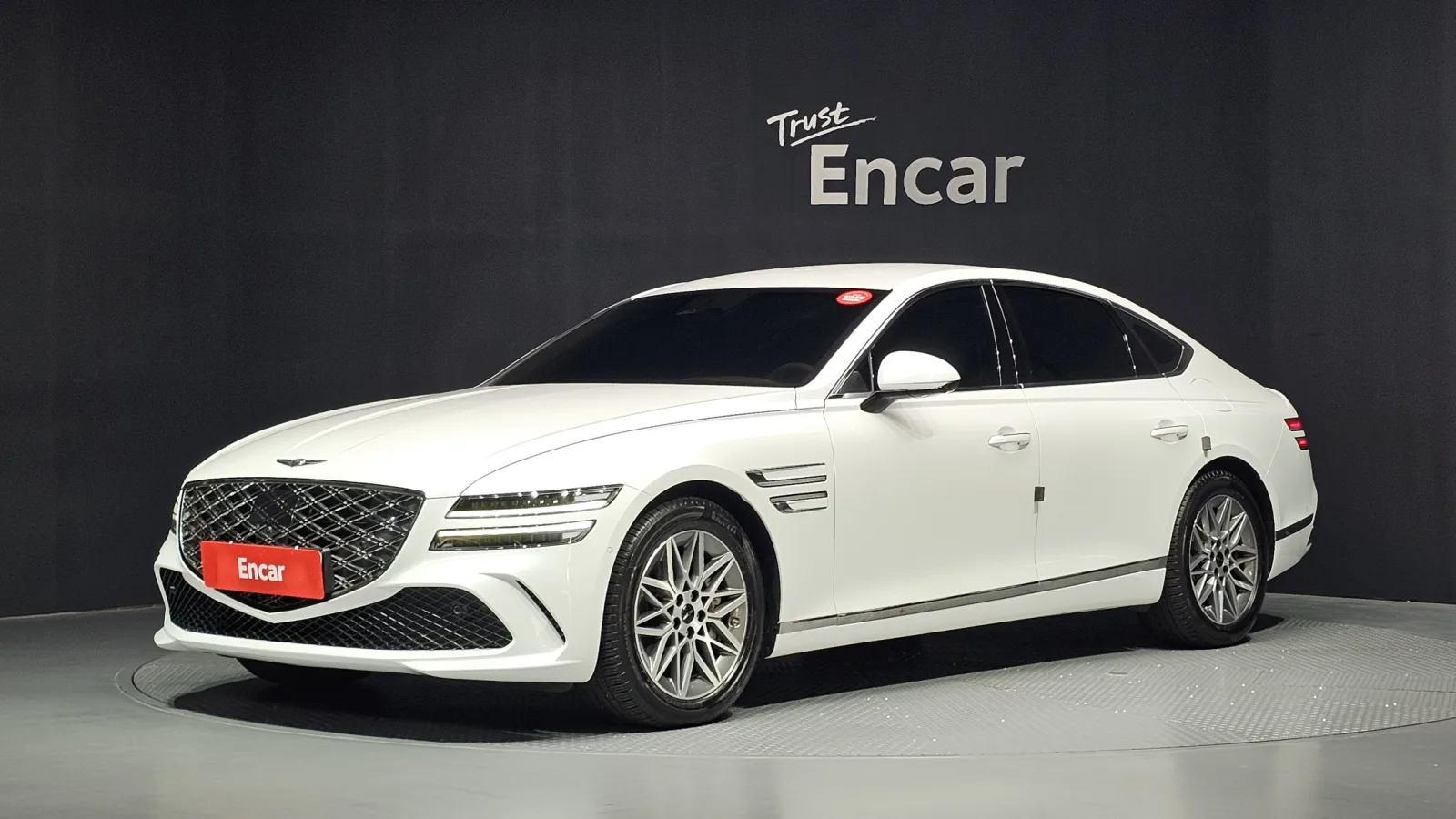 2025 Genesis G80